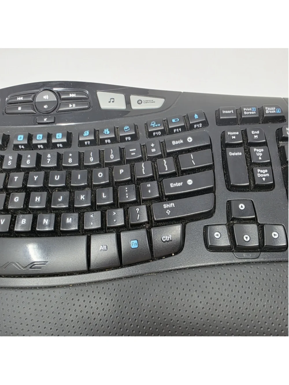 Logitech K350 Wave Comfort Ergonomic Wireless Keyboard No Dongle